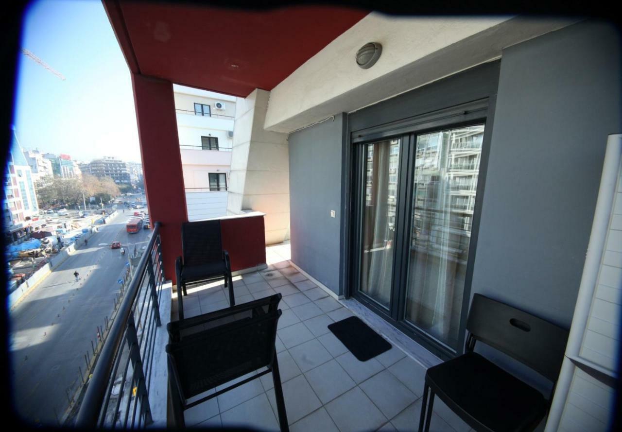 Kosmos Service Apartment City Center 1 With Additional Cost Parking Tesalonika Bagian luar foto